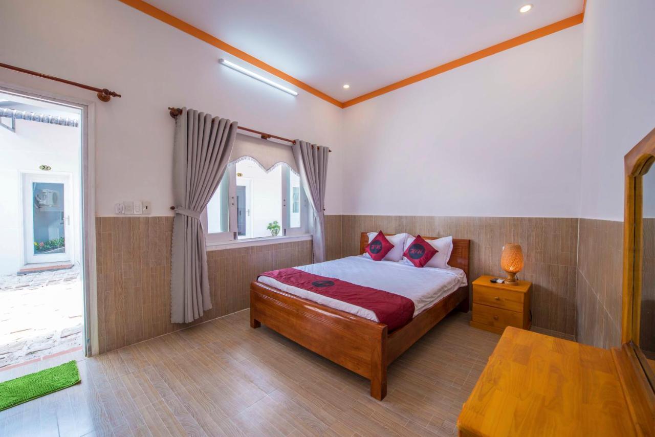 Ngoc Hanh Bungalow Дуонг-Донг Экстерьер фото